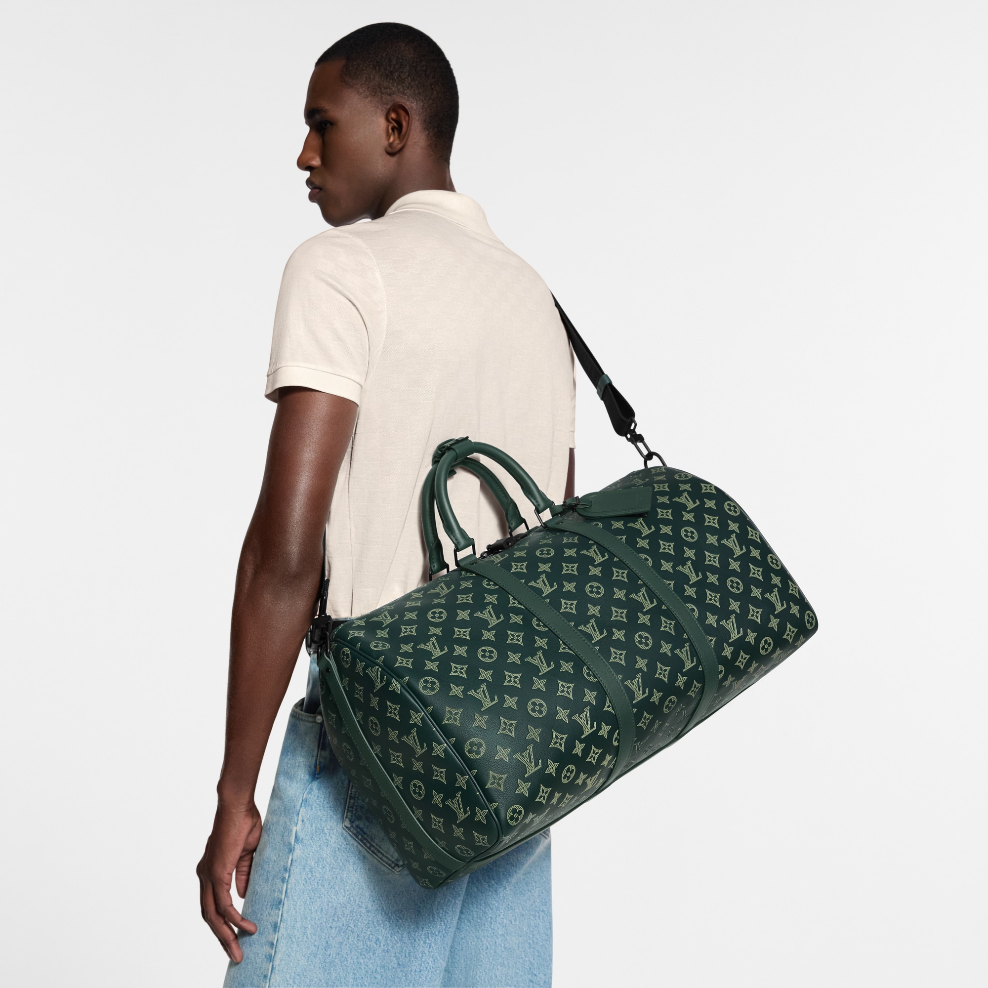 Monogram Shadow Sacs Homme LV Icons Sac Keepall Bandoulière 50 | Louis Vuitton ® (Zoom produit)