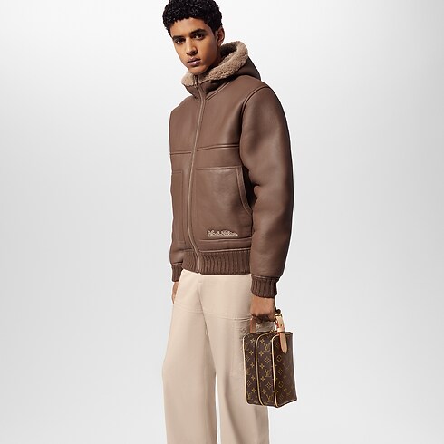 Monogram Voyage Accessoires de voyage Sac Locker Dopp Kit | Louis Vuitton ® (Zoom produit)