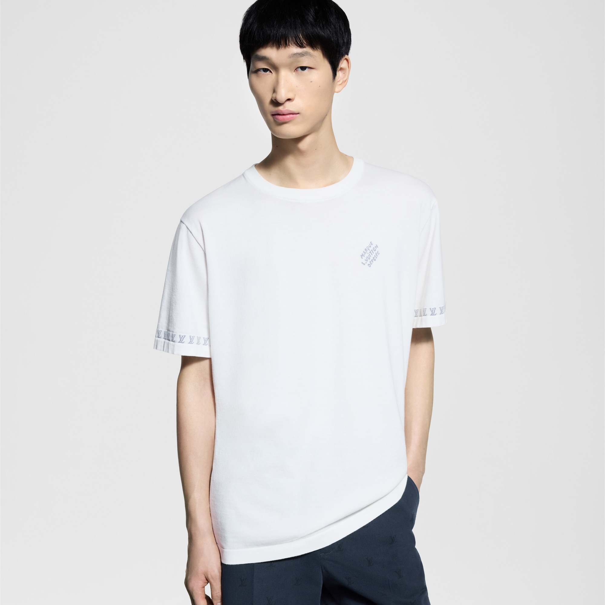  Ready-to-Wear All Ready-to-Wear Short-Sleeved Cotton Crewneck | Louis Vuitton ® (Product zoom)
