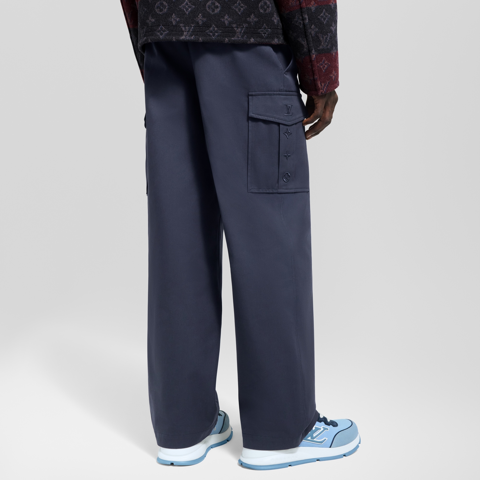  Ready-to-Wear Pants Signature Cargo Pants | Louis Vuitton ® (Product zoom)