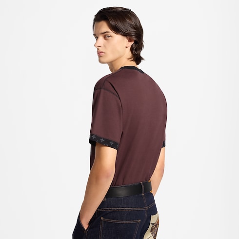 Signature Detail Short-Sleeved T-Shirt Cropped Worn View