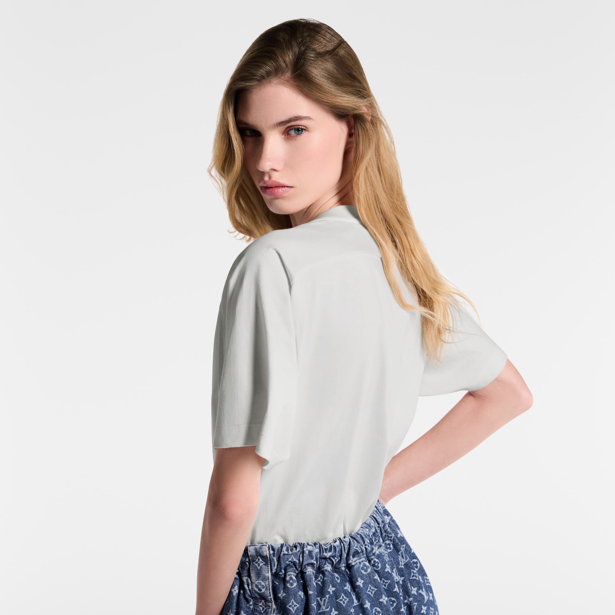  Ready-to-Wear Tops Signature Pocket Crop Top | Louis Vuitton ® (Product zoom)