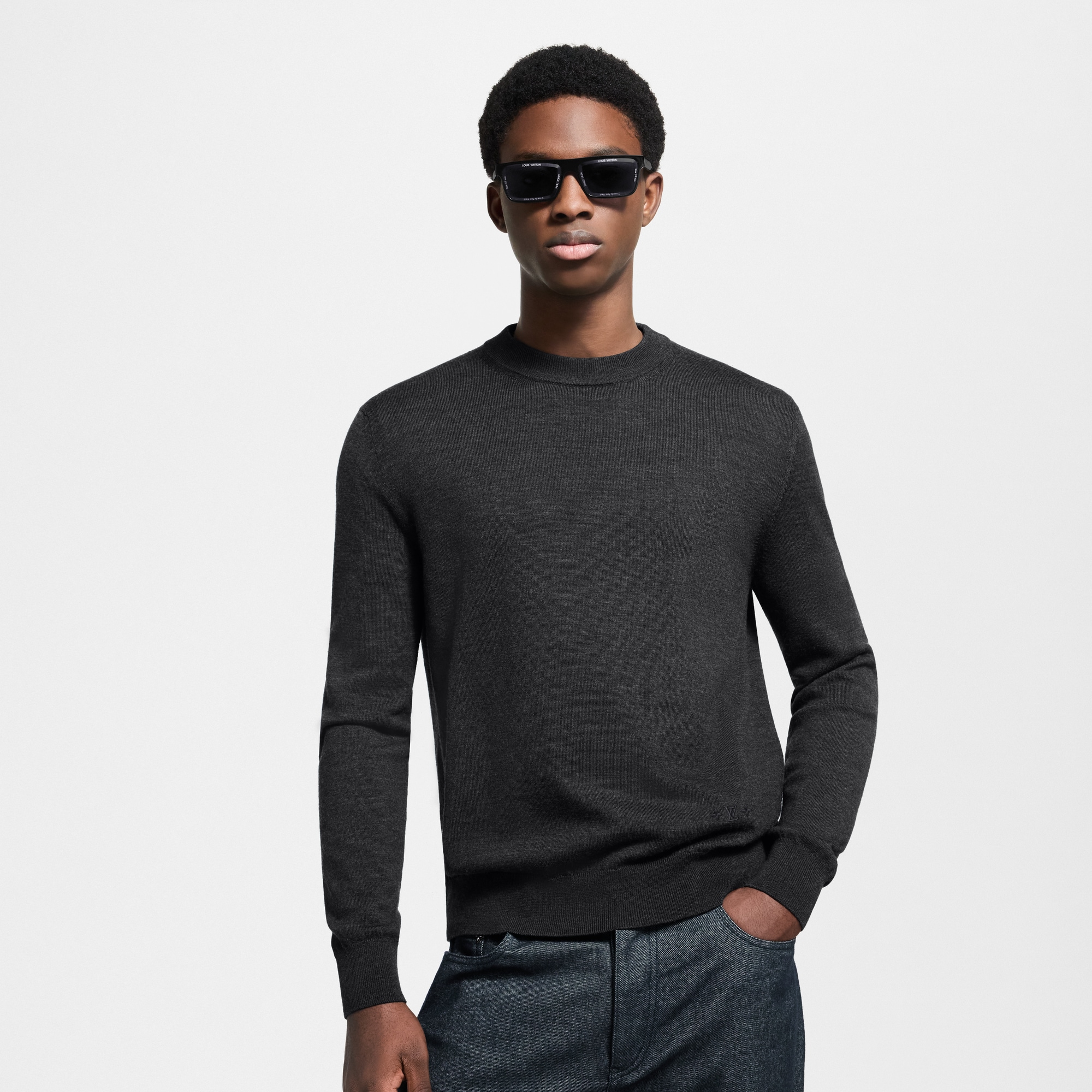  Ready-to-Wear All Ready-to-Wear Signature Wool-Silk Blend Long-Sleeved  Crewneck | Louis Vuitton ® (Product zoom)