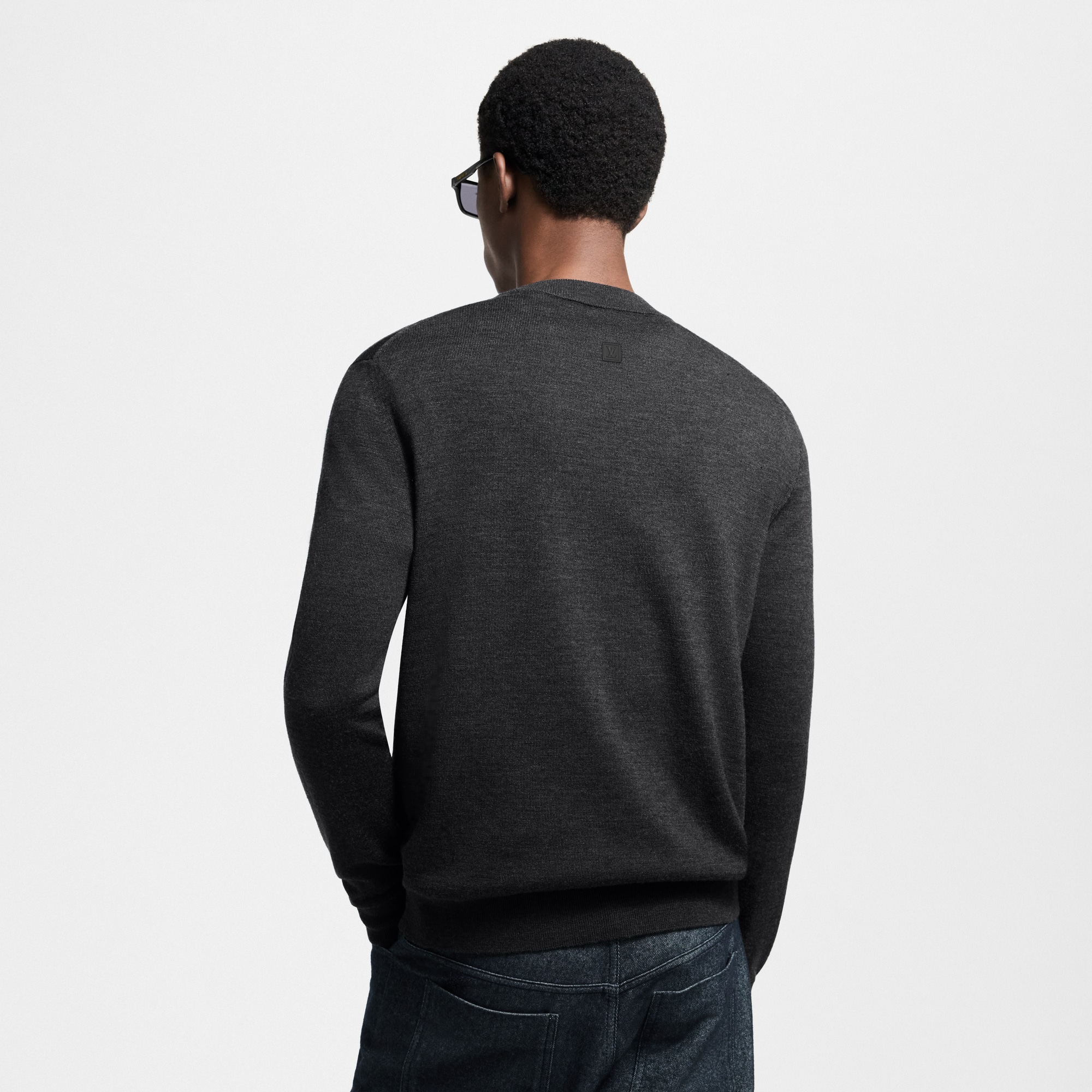  Ready-to-Wear All Ready-to-Wear Signature Wool-Silk Blend Long-Sleeved  Crewneck | Louis Vuitton ® (Product zoom)