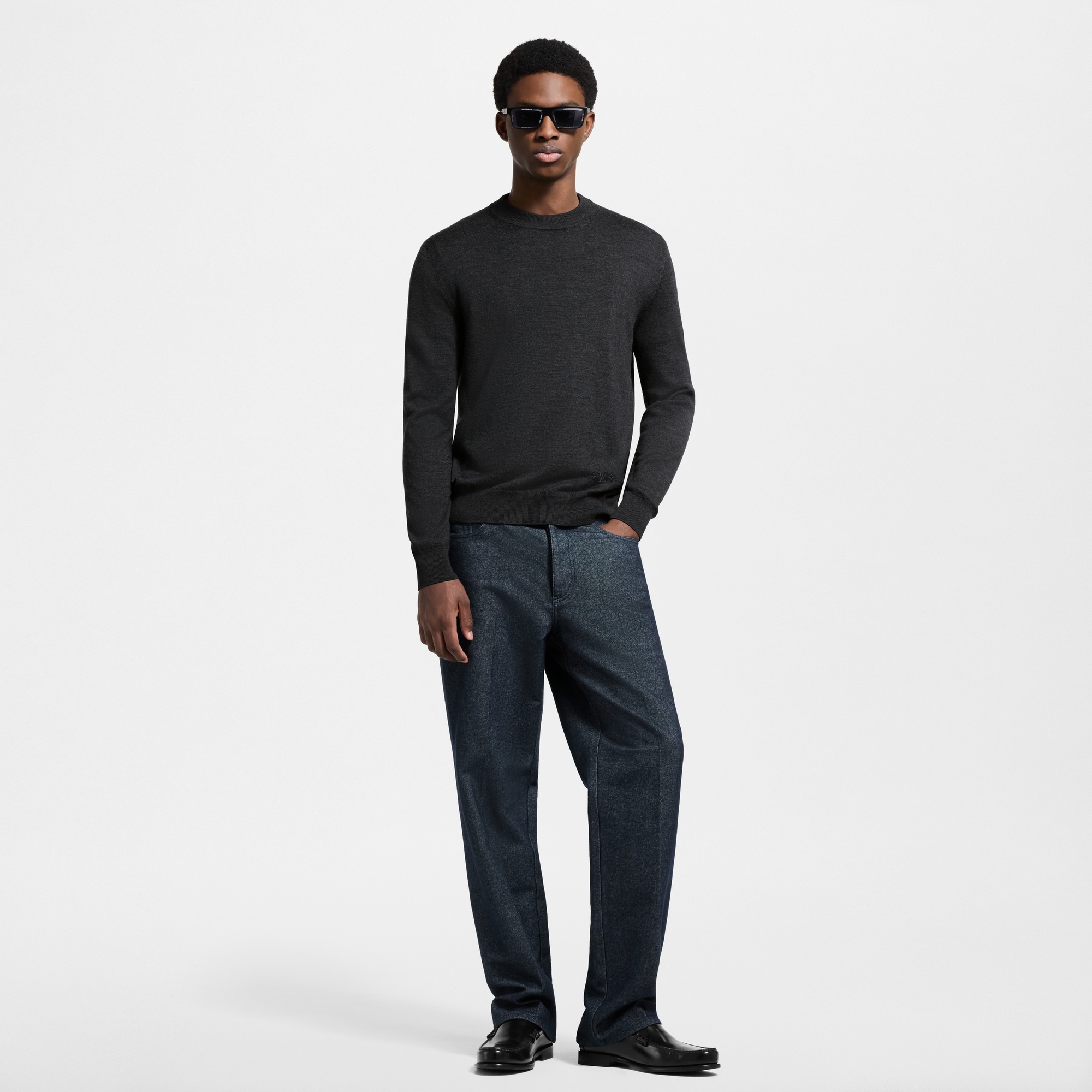  Ready-to-Wear All Ready-to-Wear Signature Wool-Silk Blend Long-Sleeved  Crewneck | Louis Vuitton ® (Product zoom)