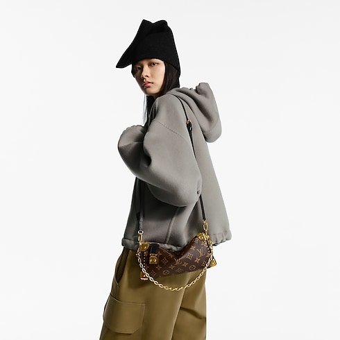 Monogram Small Leather Goods All Small Leather Goods Slim Trunk | Louis Vuitton ® (Product zoom)