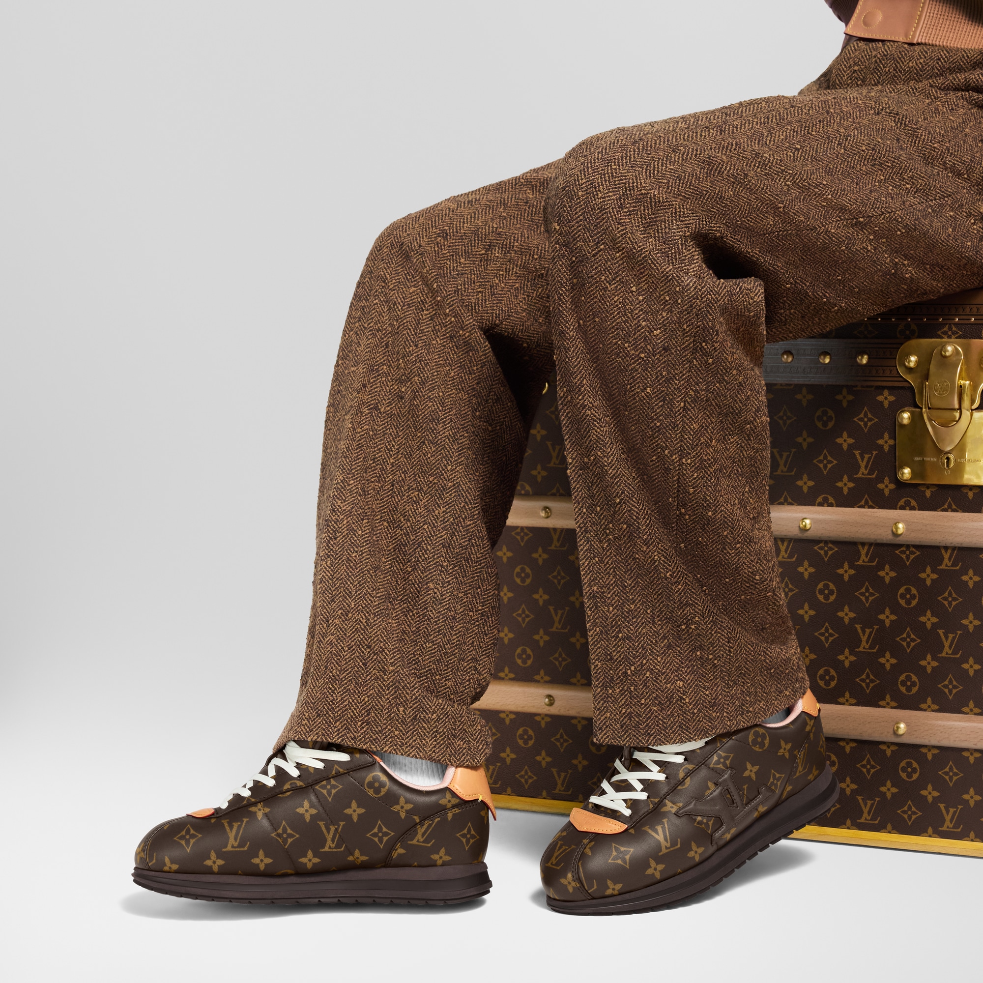  Souliers Sneakers Sneaker LV BUTTERSOFT | Louis Vuitton ® (Zoom produit)