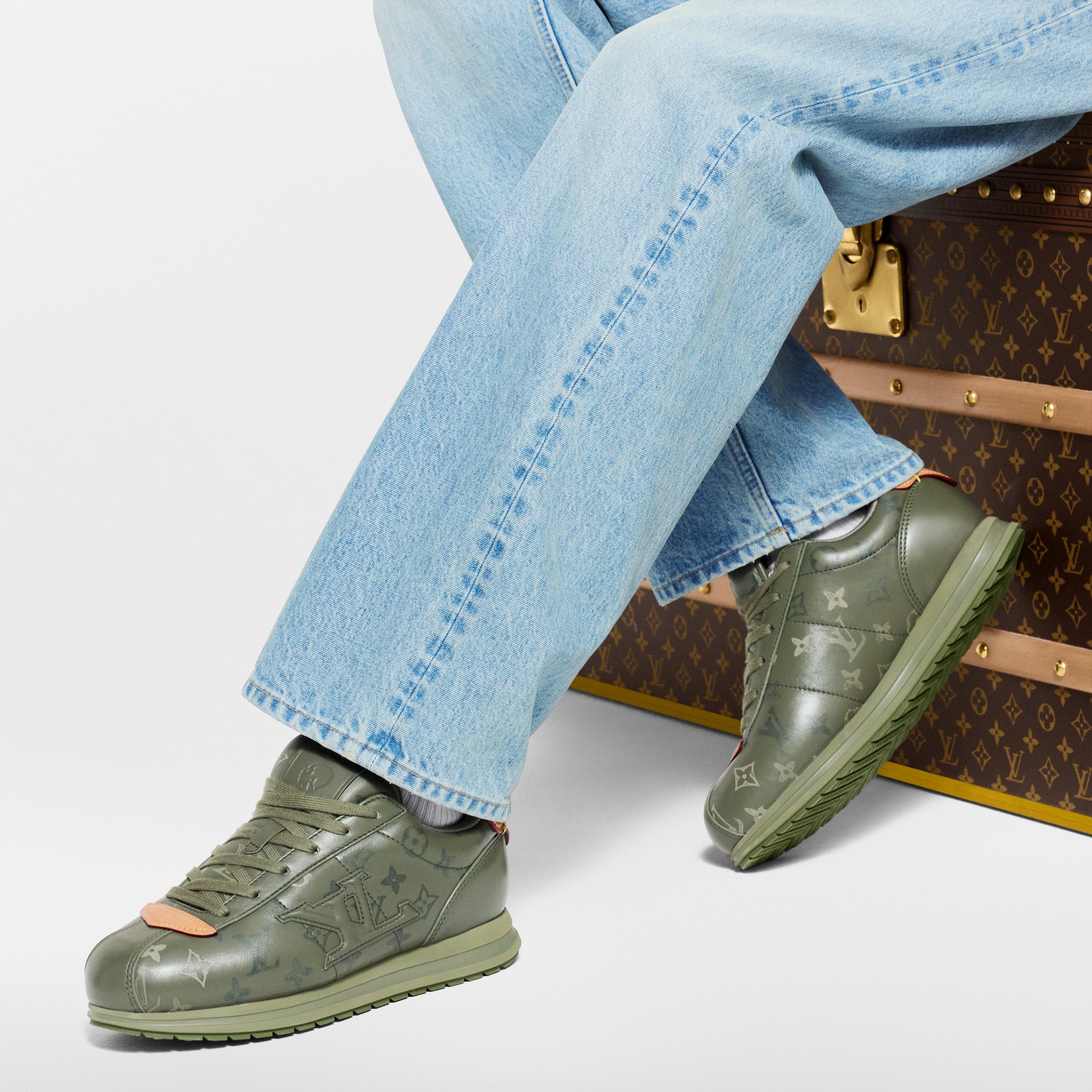  Souliers Sneakers Sneaker LV BUTTERSOFT | Louis Vuitton ® (Zoom produit)