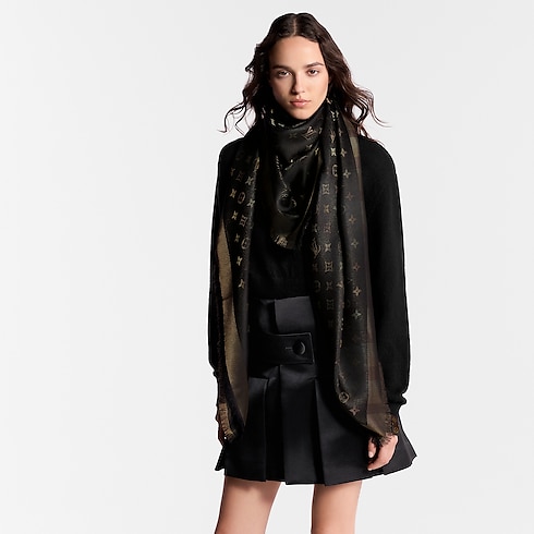 S00 Accessories Shawls and Stoles So Shine Monogram Shawl | Louis Vuitton ® (Product zoom)