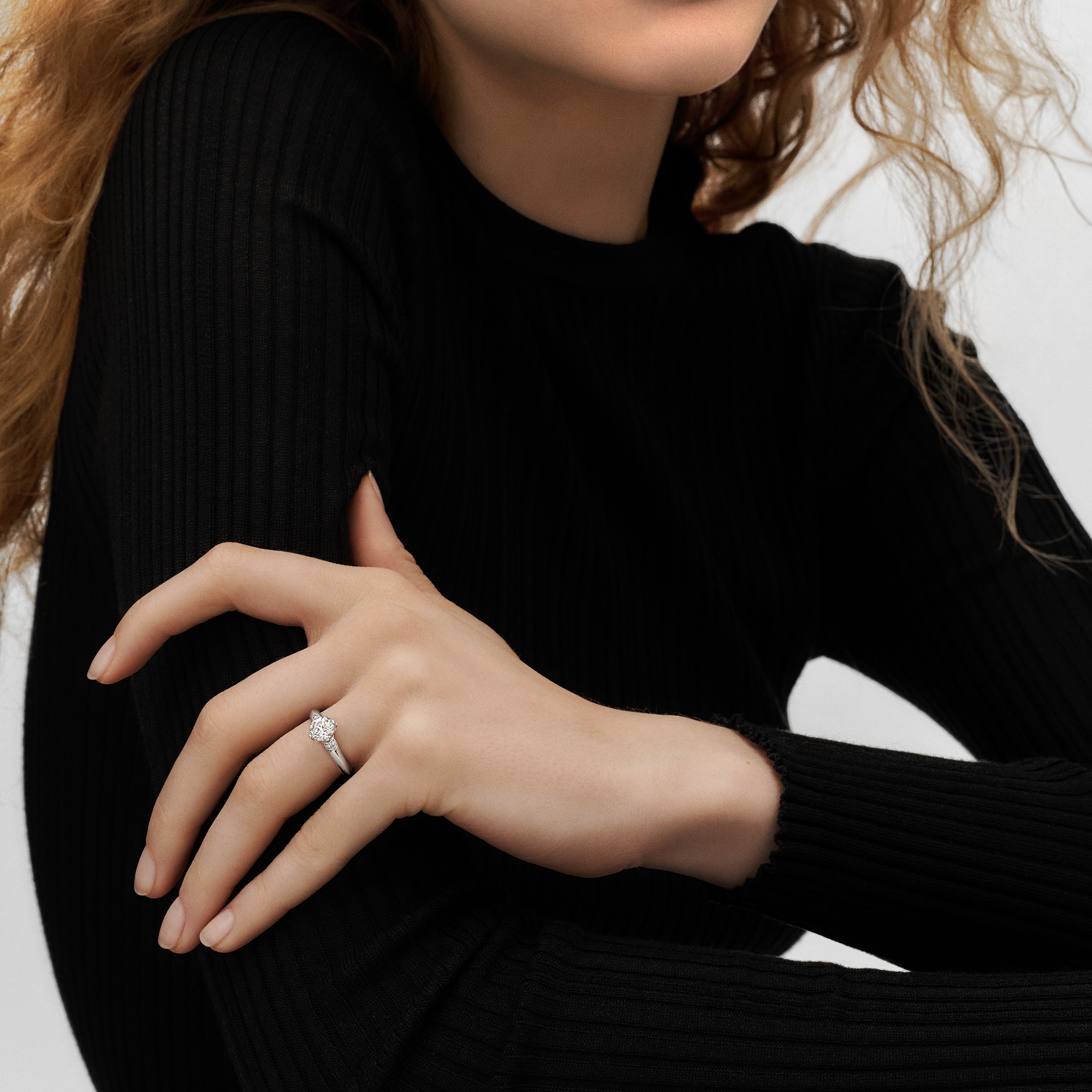  Collections LV Diamonds Solitaire LV Diamonds, taille brillant | Louis Vuitton ® (Zoom produit)