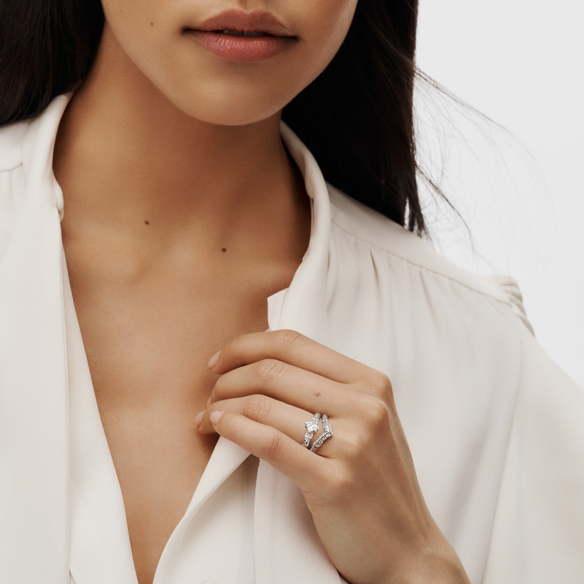  Collections LV Diamonds Solitaire LV Diamonds, taille LV Monogram Star | Louis Vuitton ® (Zoom produit)