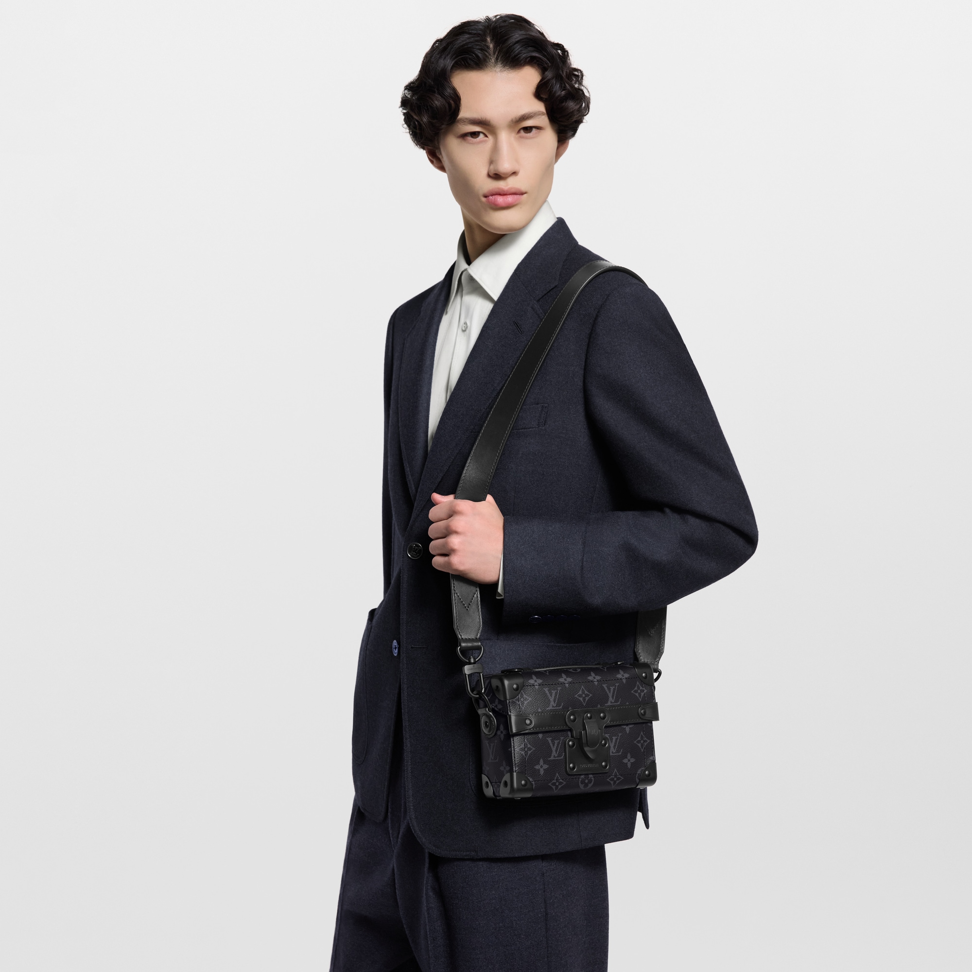 Monogram Eclipse Bags All Collections Soul Trunk | Louis Vuitton ® (Product zoom)