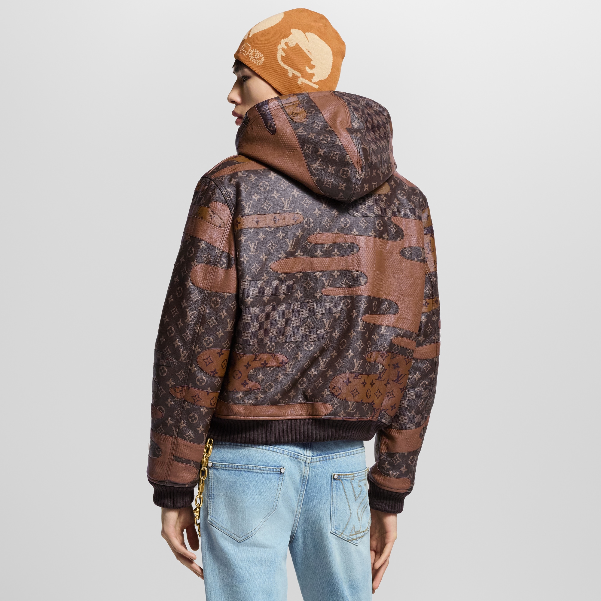  Prêt-à-Porter Tout le Prêt-à-Porter Sweat à capuche zippé en patchwork de cuir - Réalisé sur commande | Louis Vuitton ® (Zoom produit)