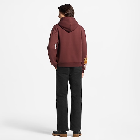 Sweat à capuche zippé et brodé vue ambiance