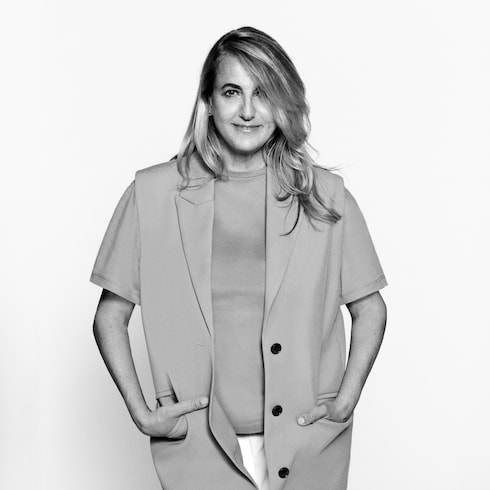 Home and Art of Dining Furniture Swing Chair by Patricia Urquiola | Louis Vuitton ®