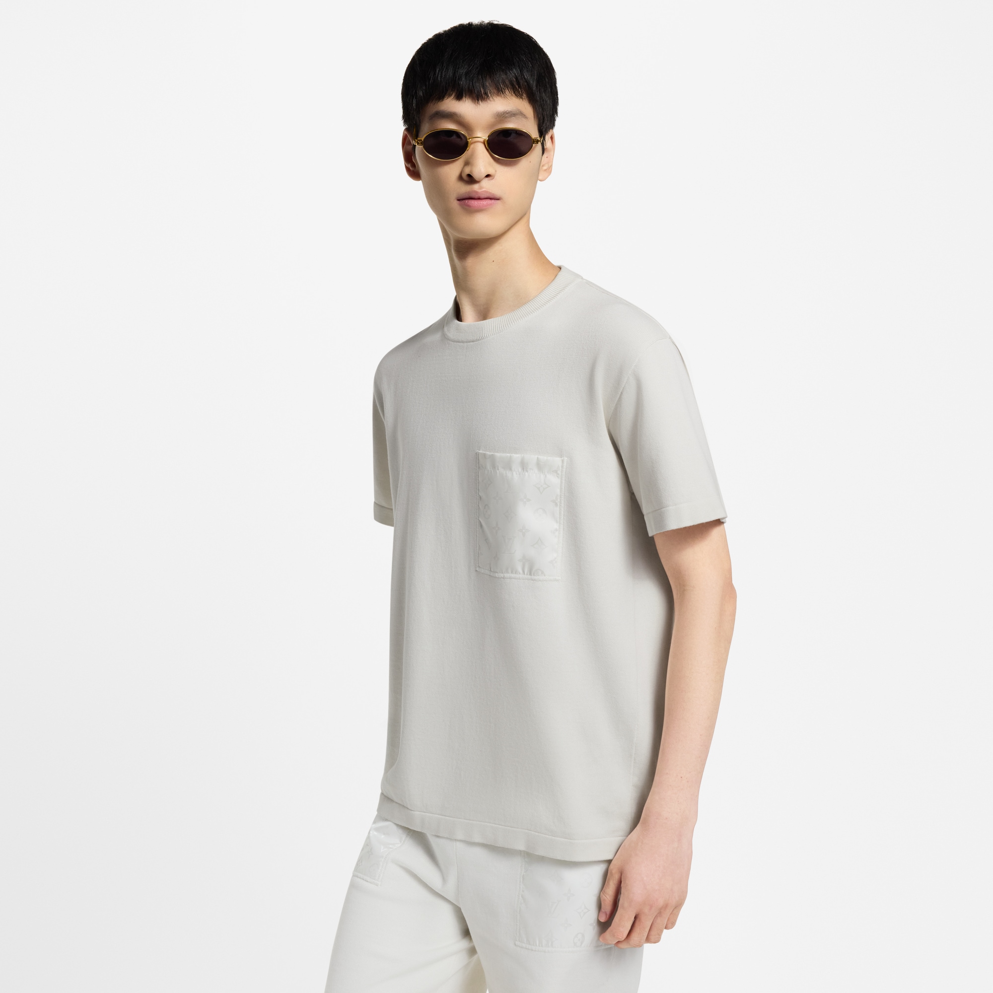  Ready-to-Wear T-Shirts and Polos T-Shirt With Monogram Nylon Details | Louis Vuitton ® (Product zoom)