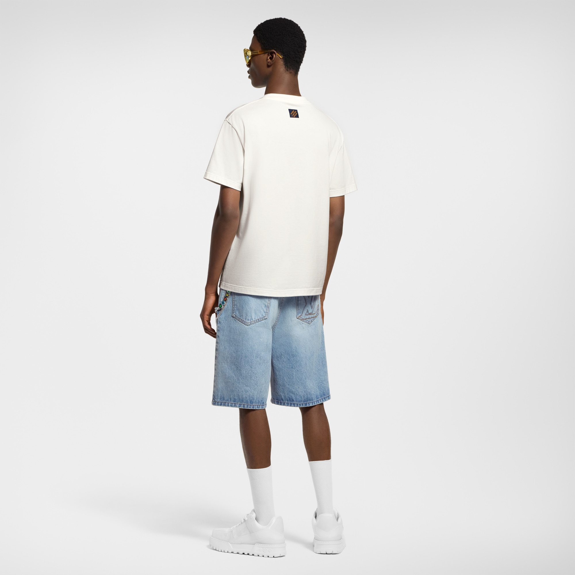  Prêt-à-Porter Tee-shirts et Polos Tee-shirt à imprimé fleur de Monogram 3D dégradé | Louis Vuitton ® (Zoom produit)