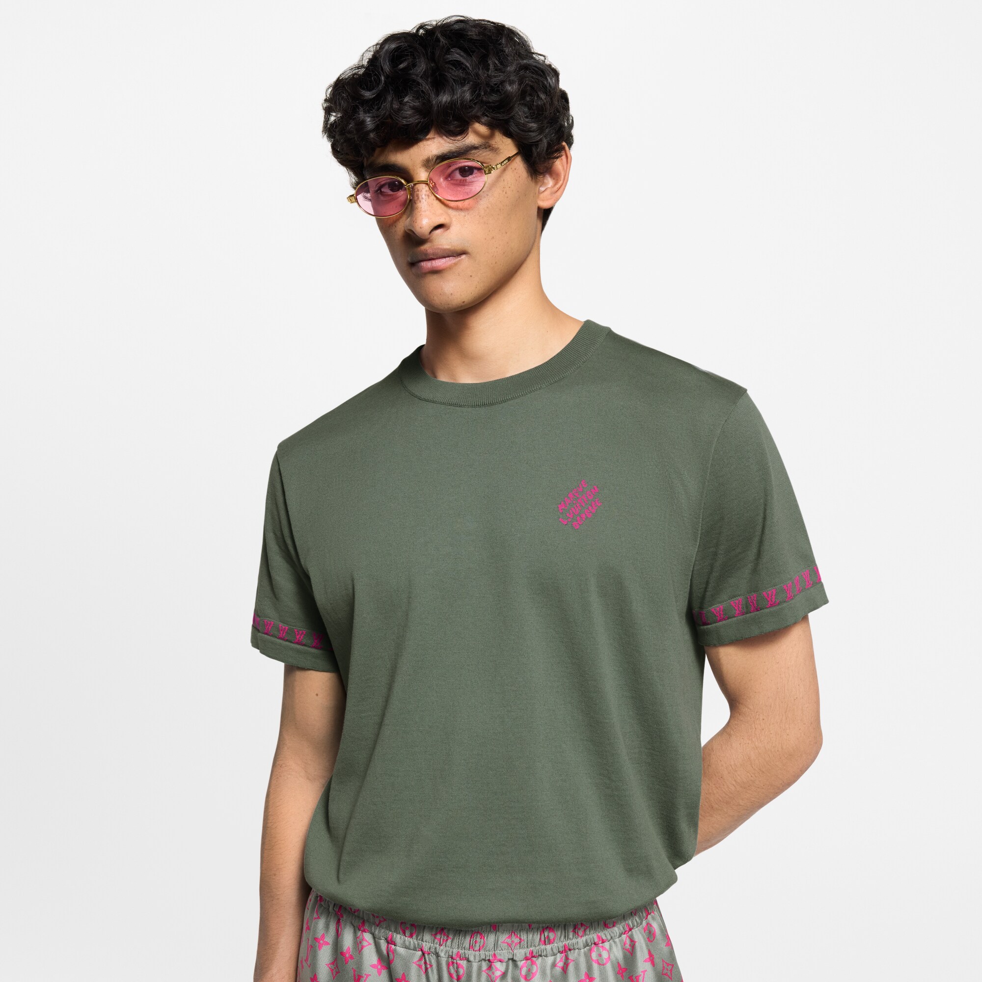  Prêt-à-Porter Tout le Prêt-à-Porter Tee-shirt manches courtes à détails Monogram | Louis Vuitton ® (Zoom produit)