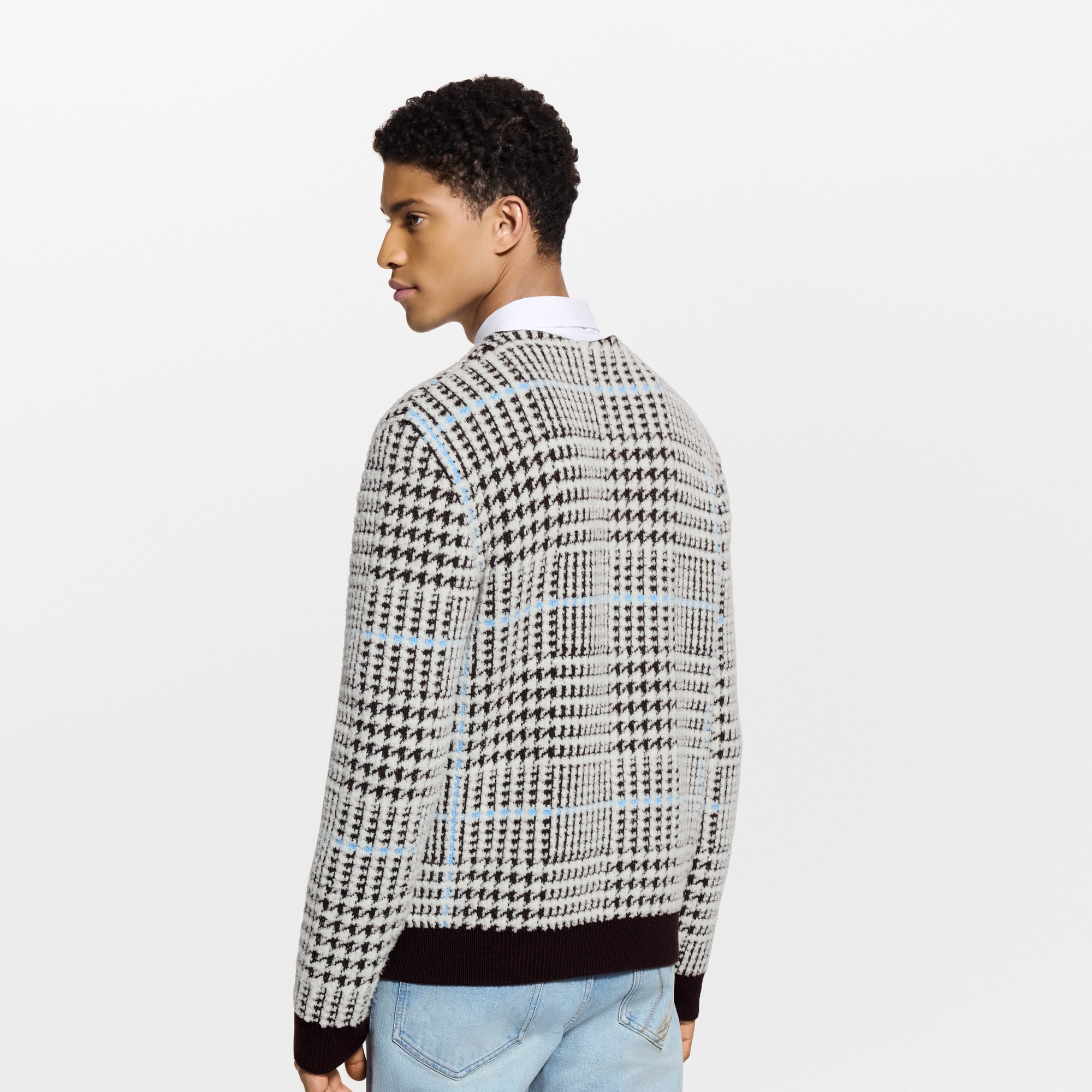  Ready-to-Wear All Ready-to-Wear Textured Plaid Cardigan | Louis Vuitton ® (Product zoom)