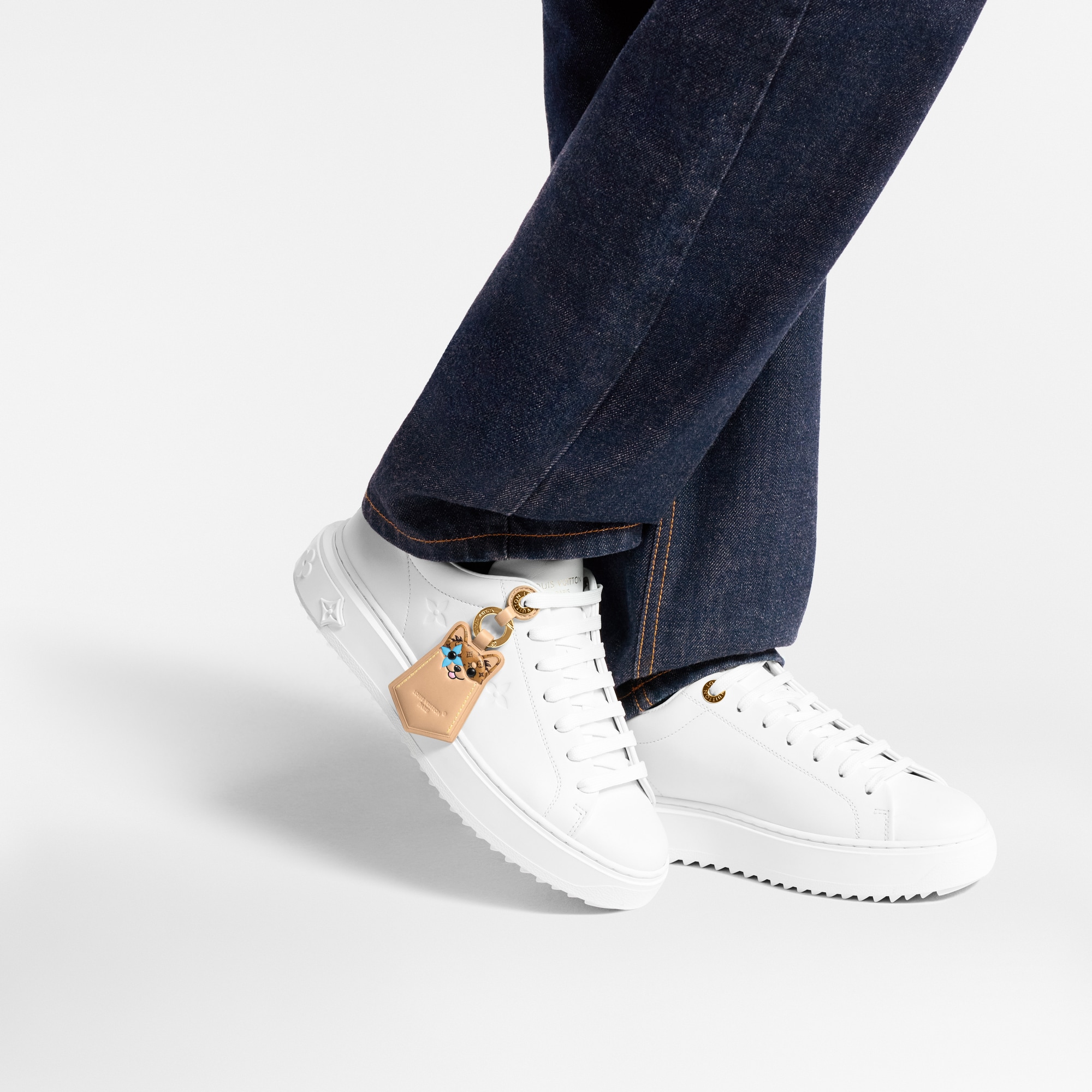  Shoes Sneakers Time Out Sneaker | Louis Vuitton ® (Product zoom)