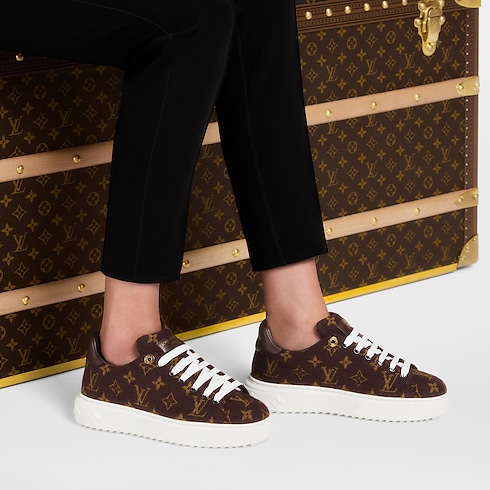 Shoes Sneakers Time Out Sneaker | Louis Vuitton ® (Product zoom)
