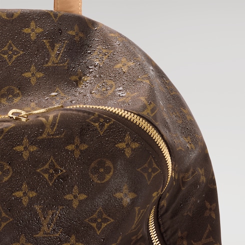 G76 Bags All Bags Track Backpack MM Louis Vuitton Silk Tech | Louis Vuitton ®