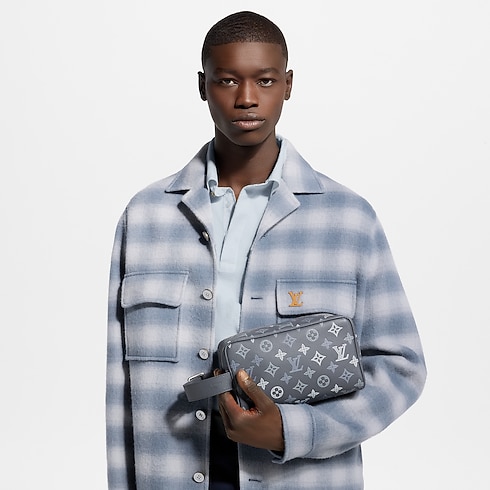 Monogram Shadow Voyage Accessoires de voyage Trousse de toilette Locker Dopp Kit | Louis Vuitton ® (Zoom produit)