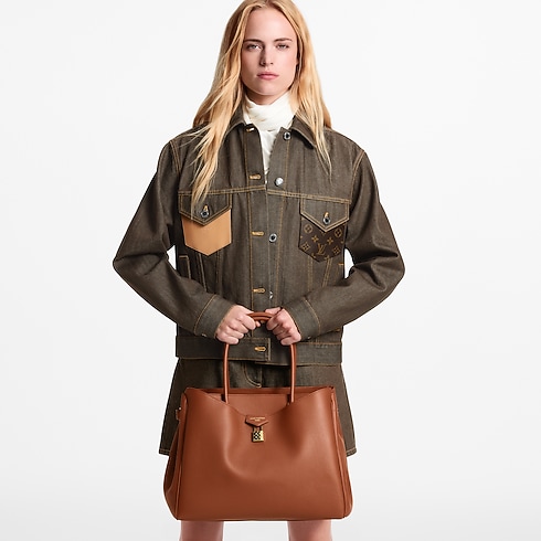 High End Leathers Handbags All Handbags Vendome MM | Louis Vuitton ® (Product zoom)