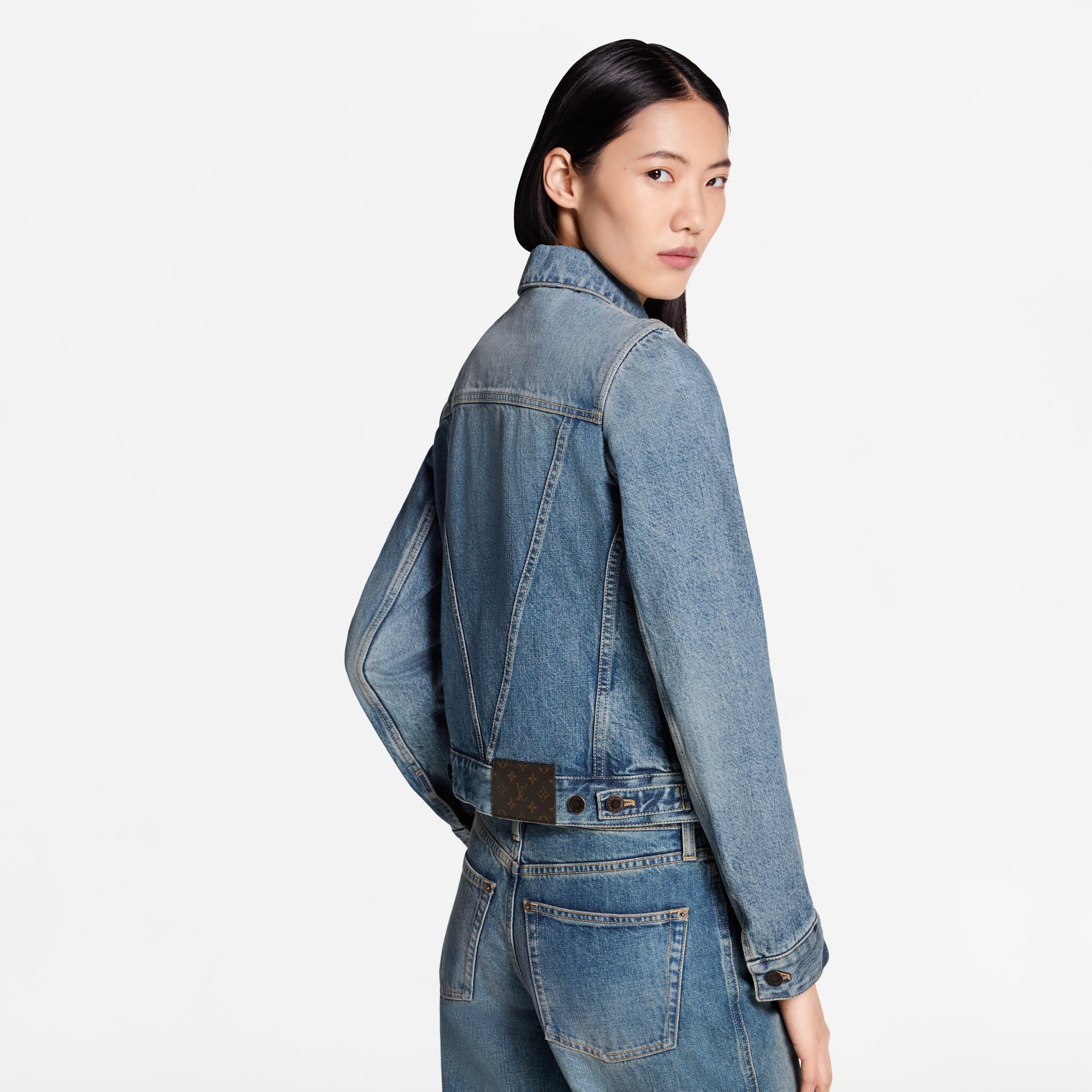  Prêt-à-Porter Manteaux et Vestes Veste en denim à LV Patch | Louis Vuitton ® (Zoom produit)