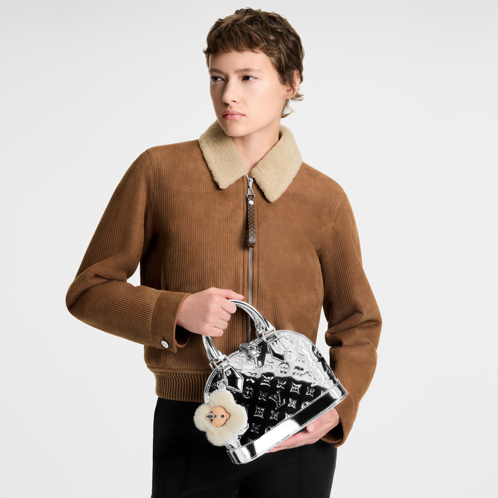 S00 Accessories Key Holders and Bag Charms Vivienne Shearling  Bag Charm | Louis Vuitton ® (Product zoom)