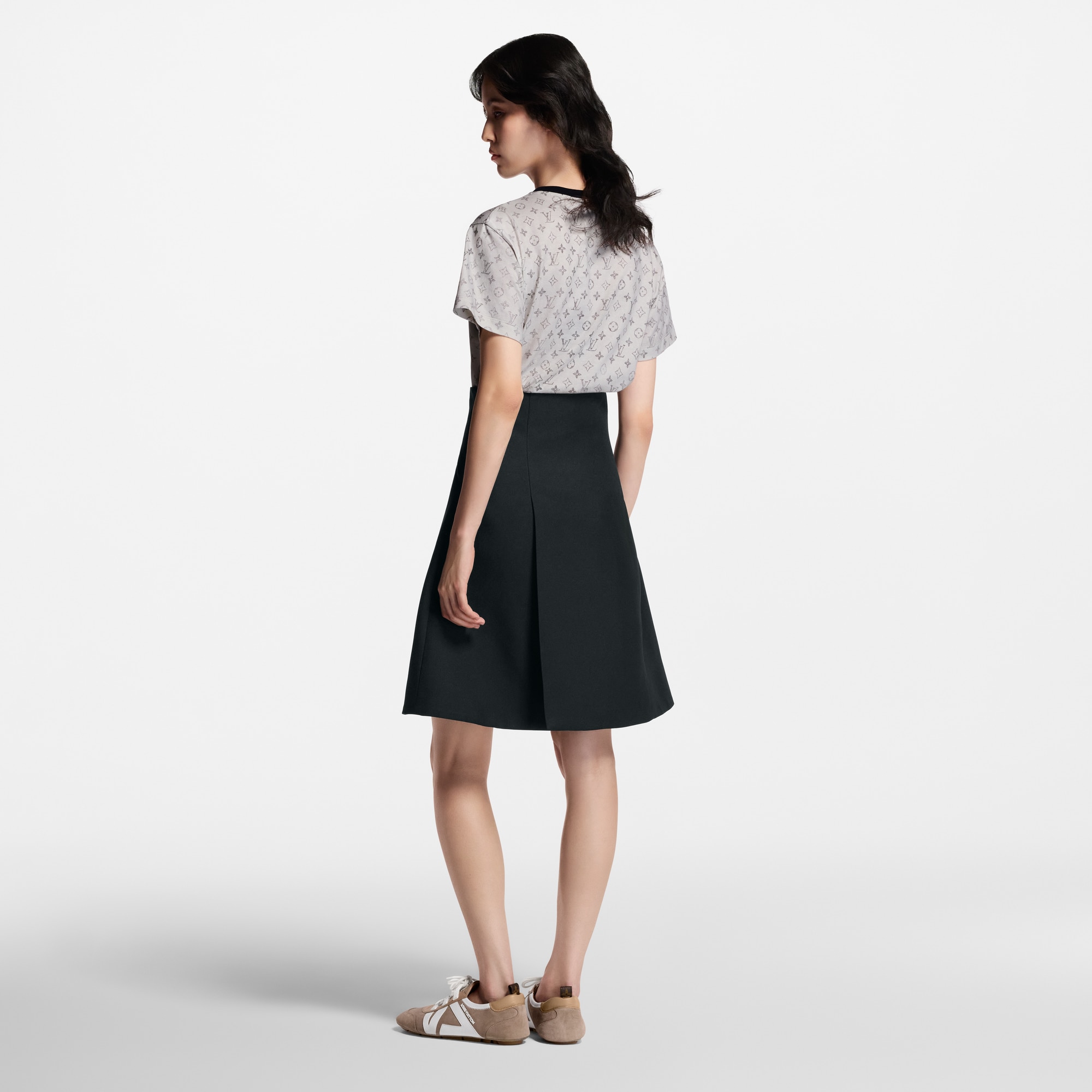  Ready-to-Wear Tops Washed Monogram T-Shirt | Louis Vuitton ® (Product zoom)