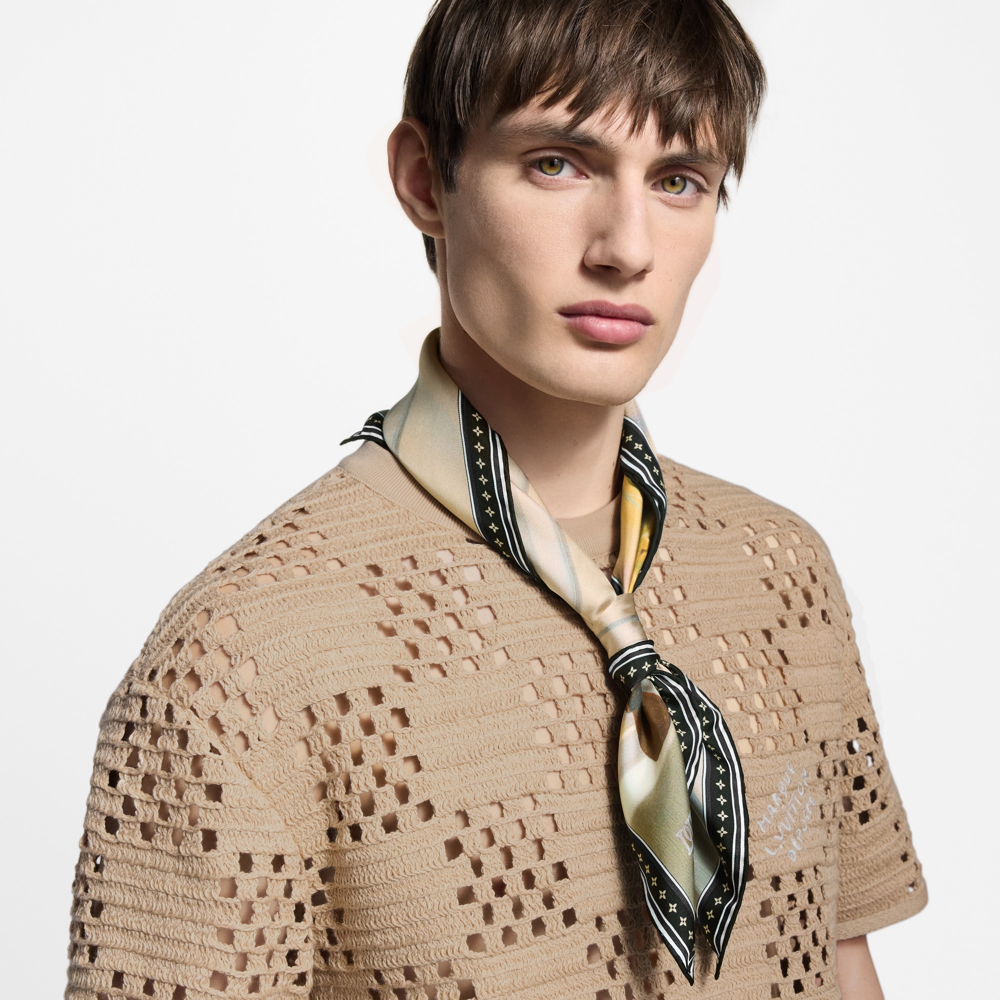 S00 Accessories Silk and Bandanas Window View Silk Square | Louis Vuitton ® (Product zoom)