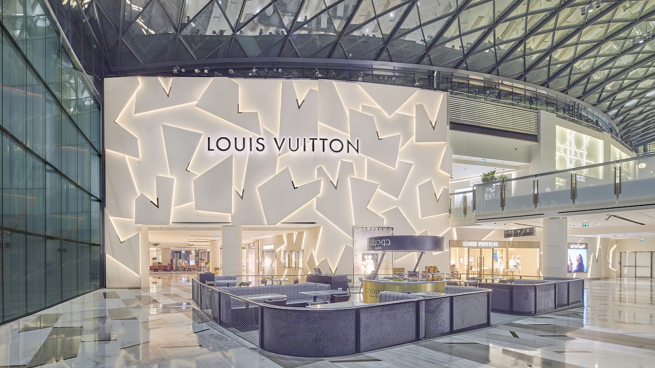 Magasin LOUIS VUITTON ABU DHABI THE GALLERIA AL MARYAH ISLAND, Émirats ...